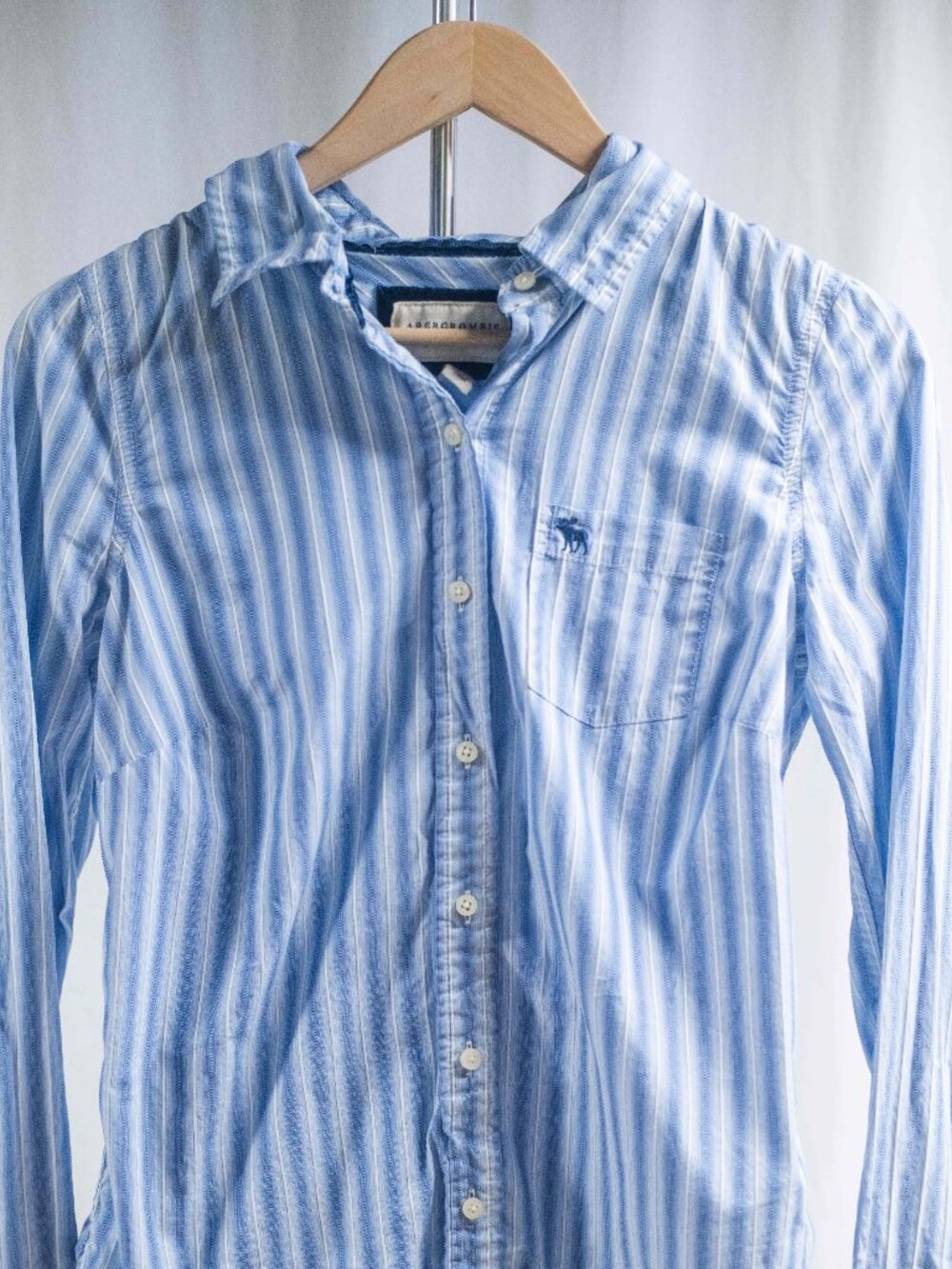Vintage Abercrombie & Fitch Y2K Button Down Preppy Striped Top - Picture 4 of 8